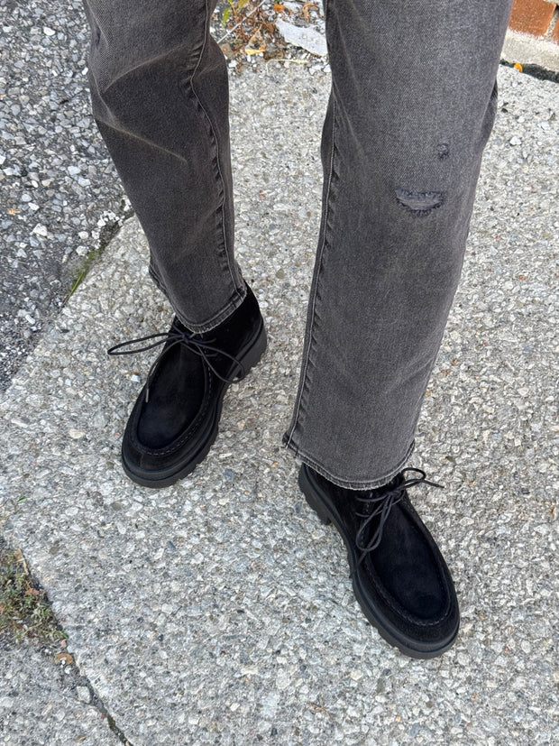 Gina Black Wallabee