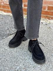 Gina Black Wallabee
