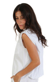 White Cut Edge Sleeveless Shirt