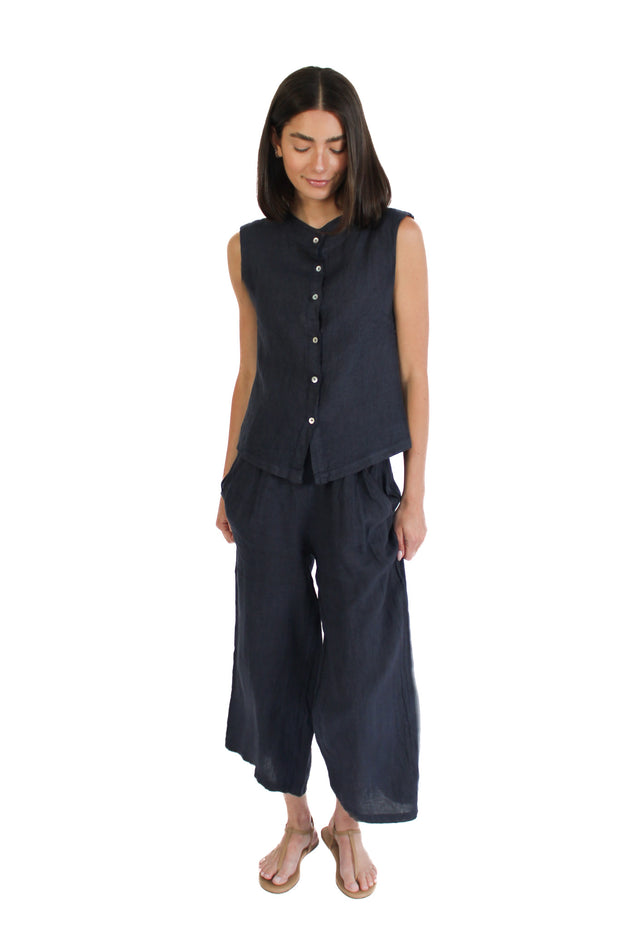 Navy Cropped Linen Pant