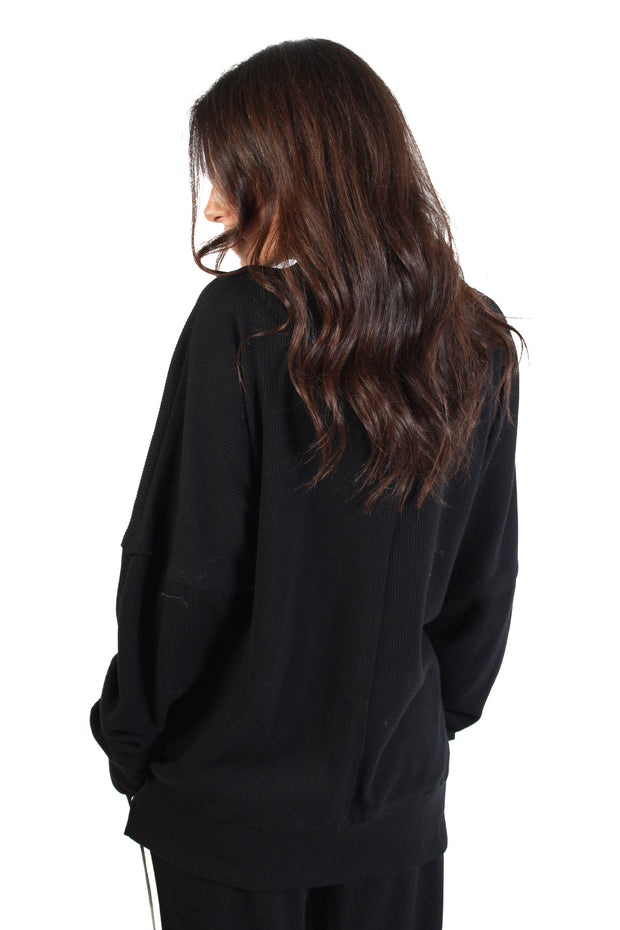 Mikku Black Pullover