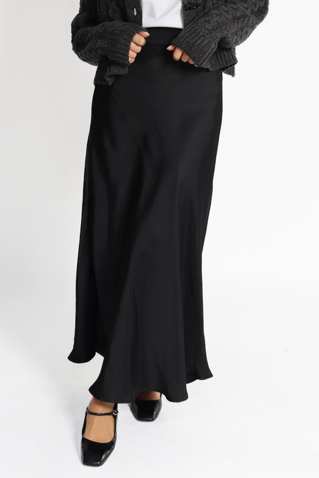 Black Alicent Long Skirt