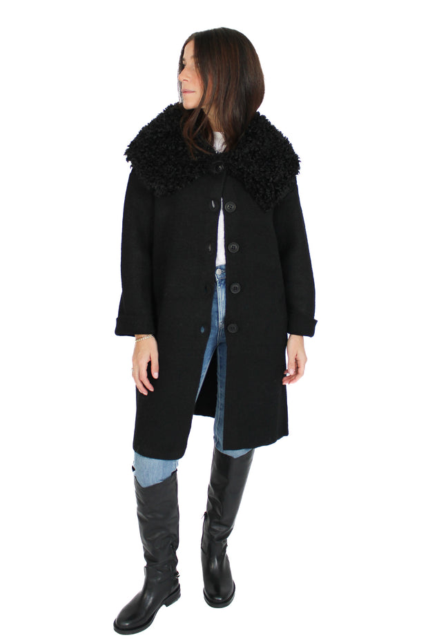 Dakota Black Curly Coat