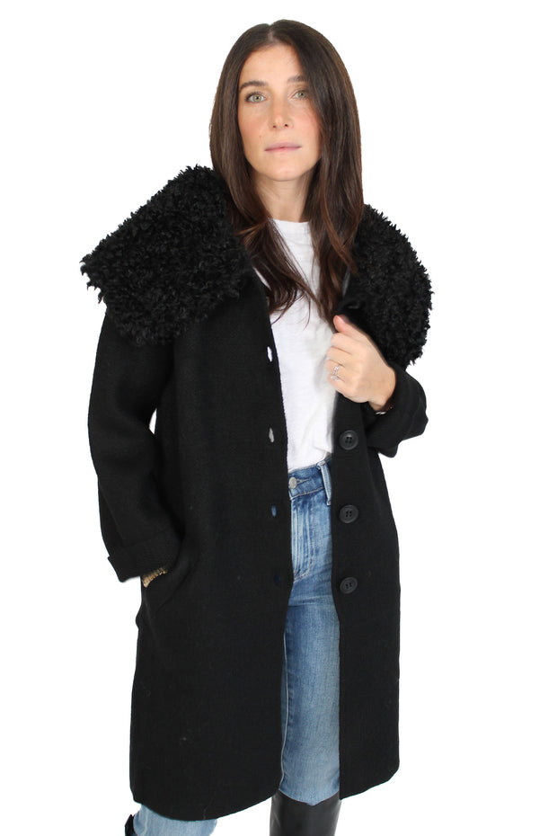Dakota Black Curly Coat