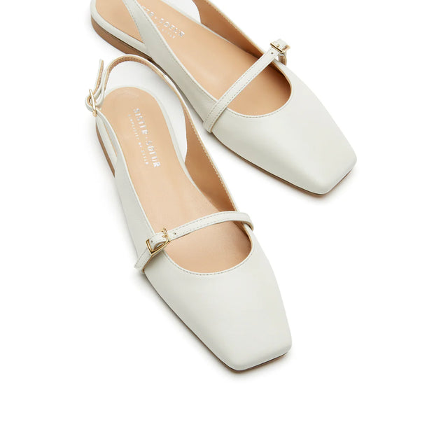 Brielle Cream Flat