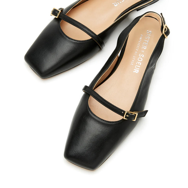 Brielle Black Flat