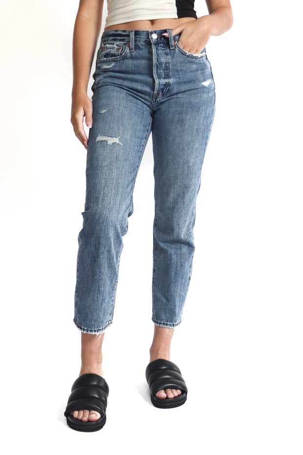 Charlie High Rise Straight Leg Jean in Antidote